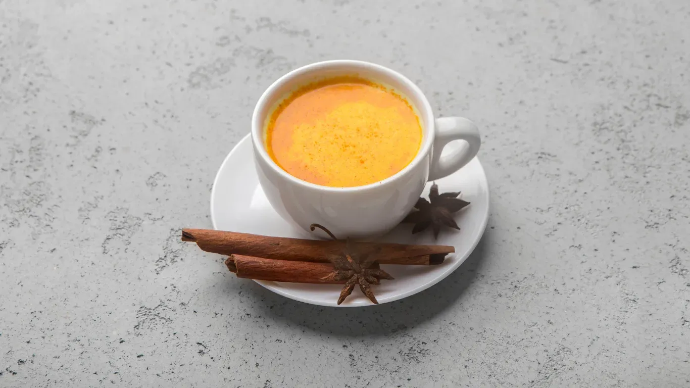 Golden Turmeric Latte with Manuka